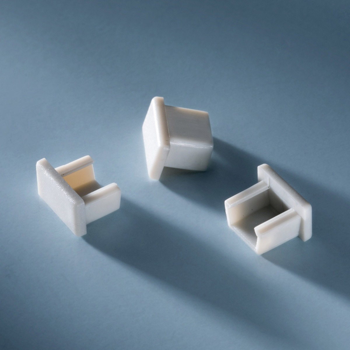 Closed end cap for profile AluSlim 33773