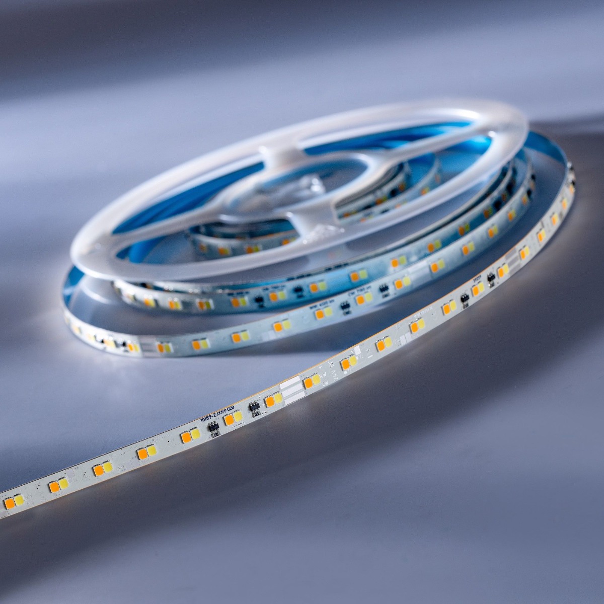 LumiFlexTW-3095 Seoul LED Strip tunable white CRI95 2700-5000K 9800lm 24V 140 LEDs/m 5m reel (900+1060lm/m 9.6W/m)