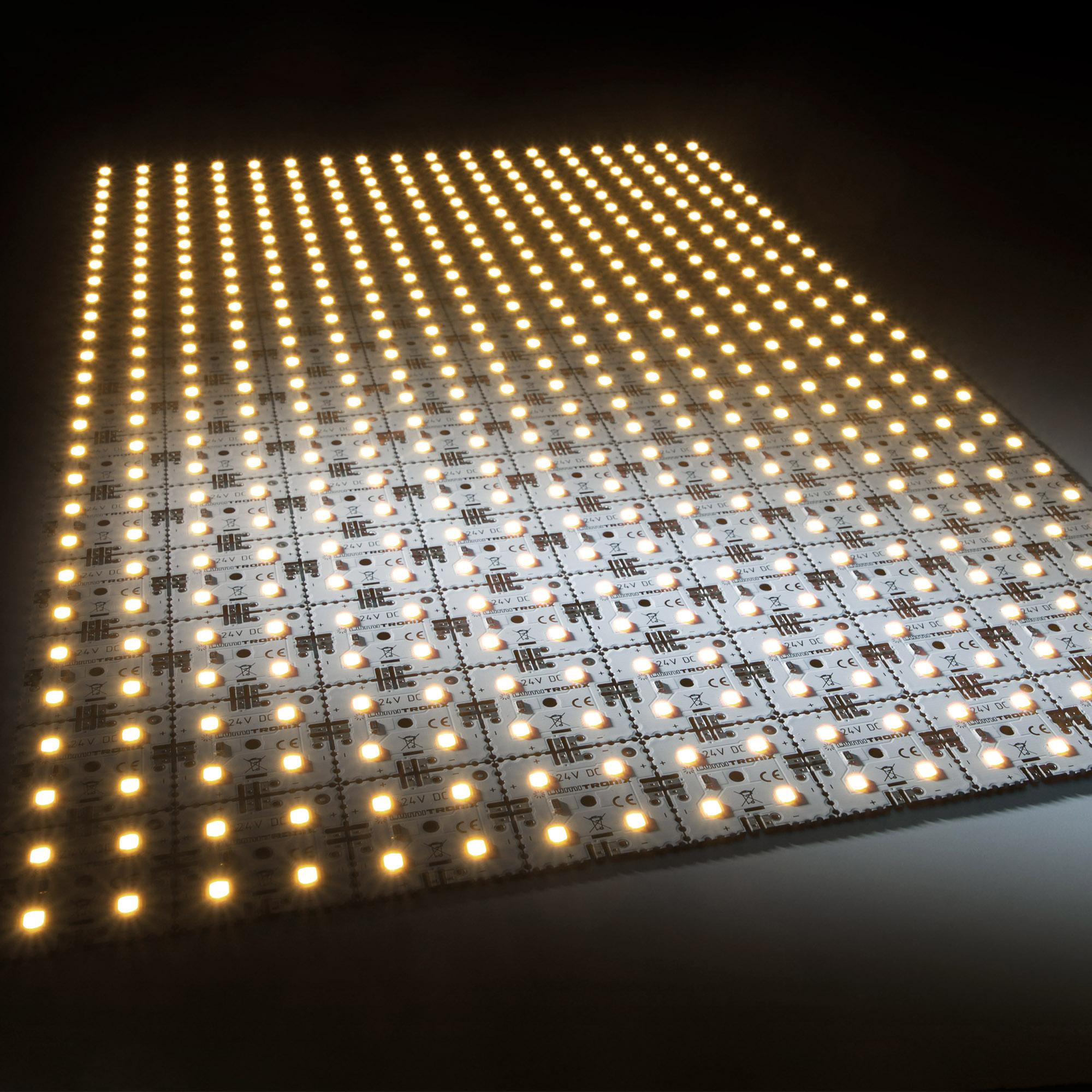 MatrixMini-126-4080 Nichia LED Module (9x14) CRI95 white 4000K 9130lm 504 LEDs 24V 75.8W 27x42cm (80000 lm/sqm)