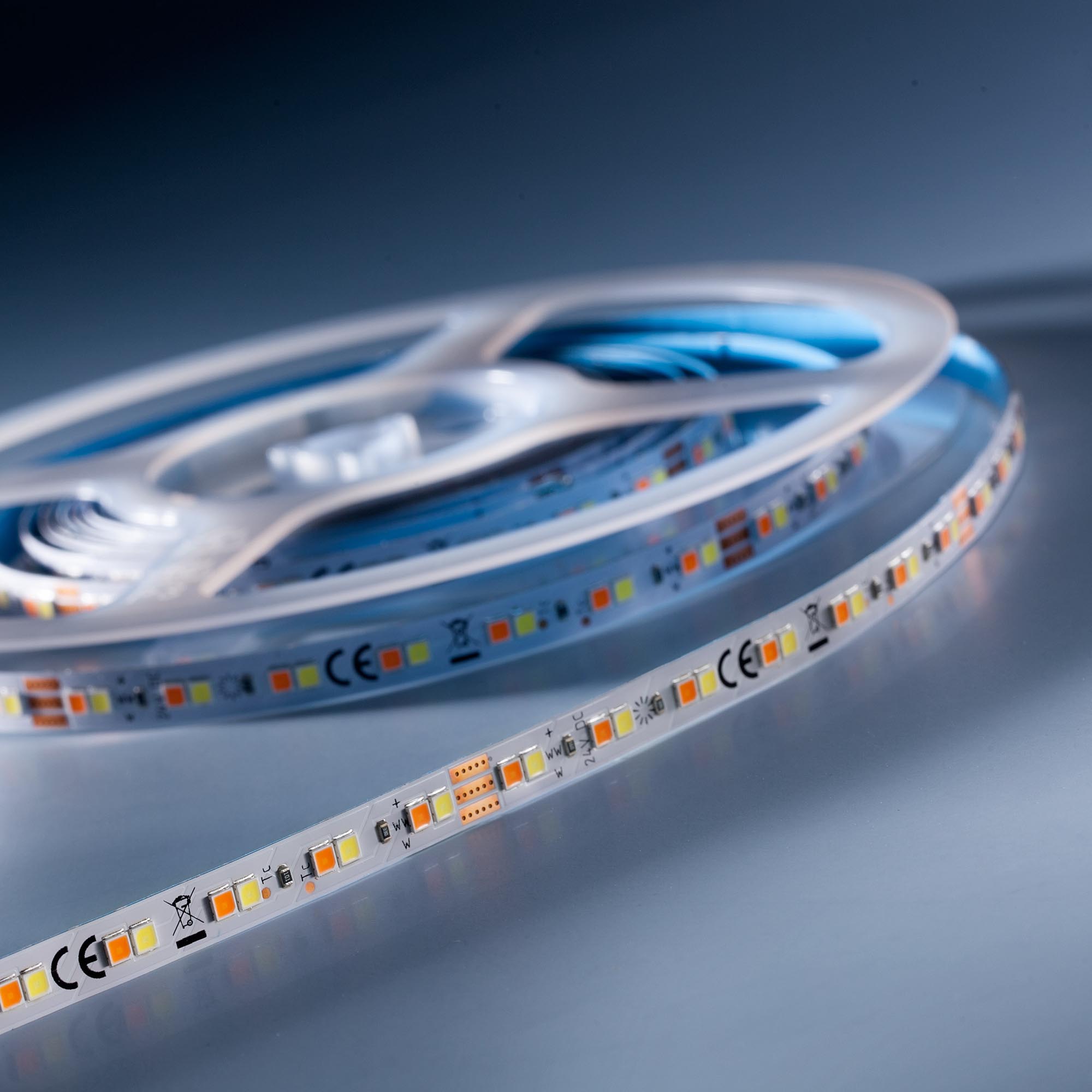 LumiFlexTW-2080 Nichia LED Strip Tunable white 2000-6500K 6980lm 24V 140 LEDs/m 5m reel (874+1396lm/m and 9.6W/m)