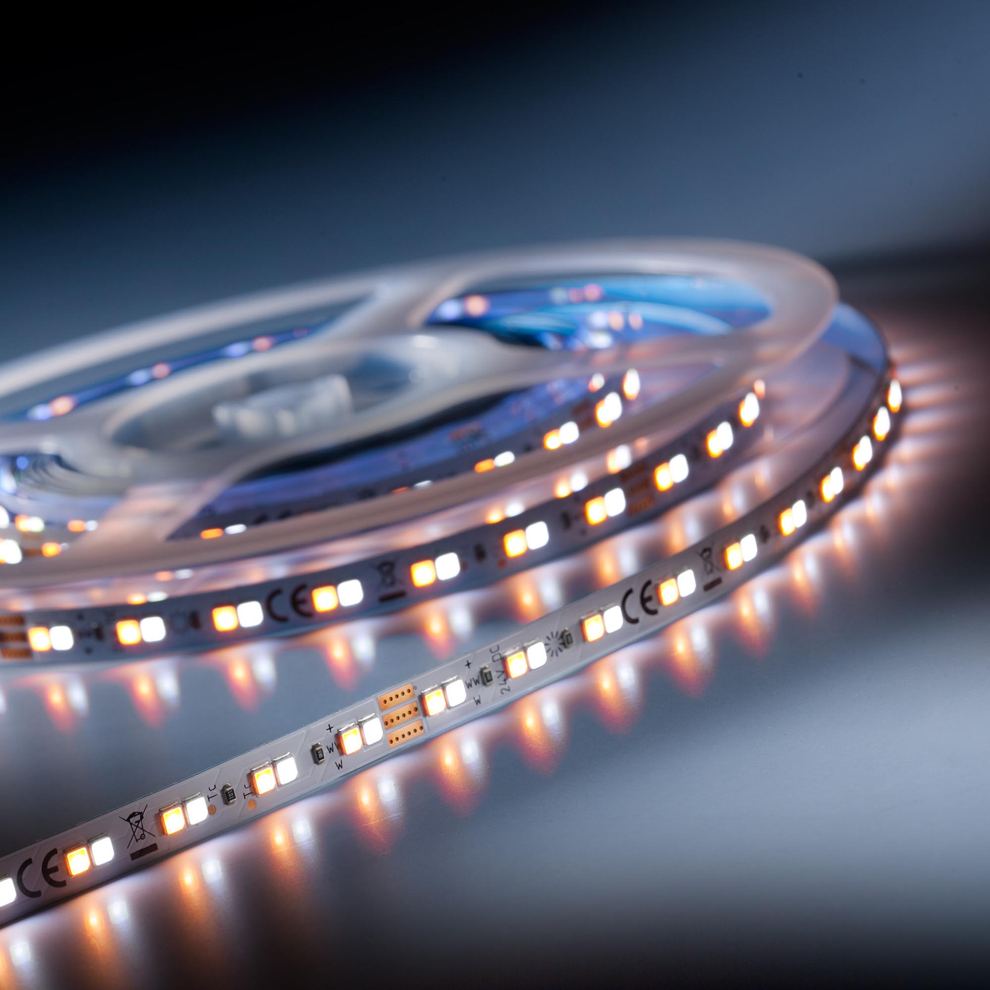 LumiFlexTW-2080 Nichia LED Strip Tunable white 2000-6500K 6980lm 24V 140 LEDs/m 5m reel (874+1396lm/m and 9.6W/m)