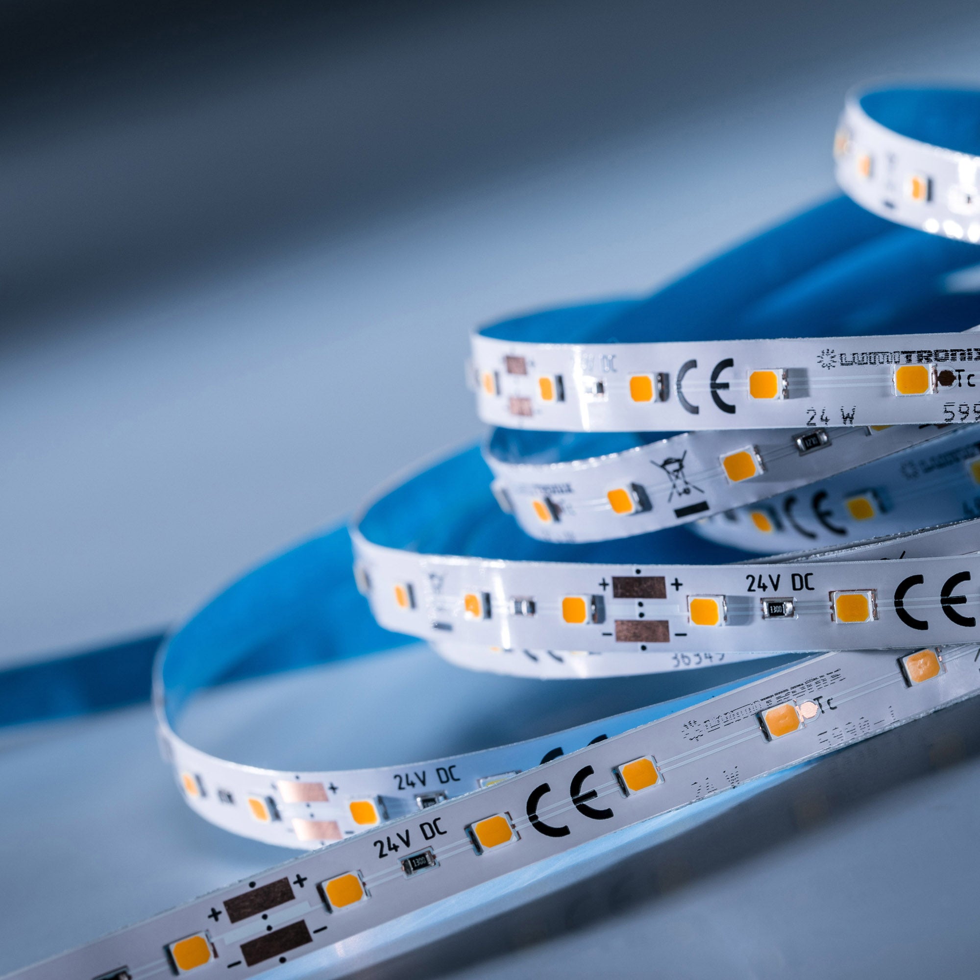 LumiFlex1080 Seoul LED Strip pure white CRI80 4000K 3395lm 24V 70 LEDs/m 5m reel (680lm/m 4.14W/m) 