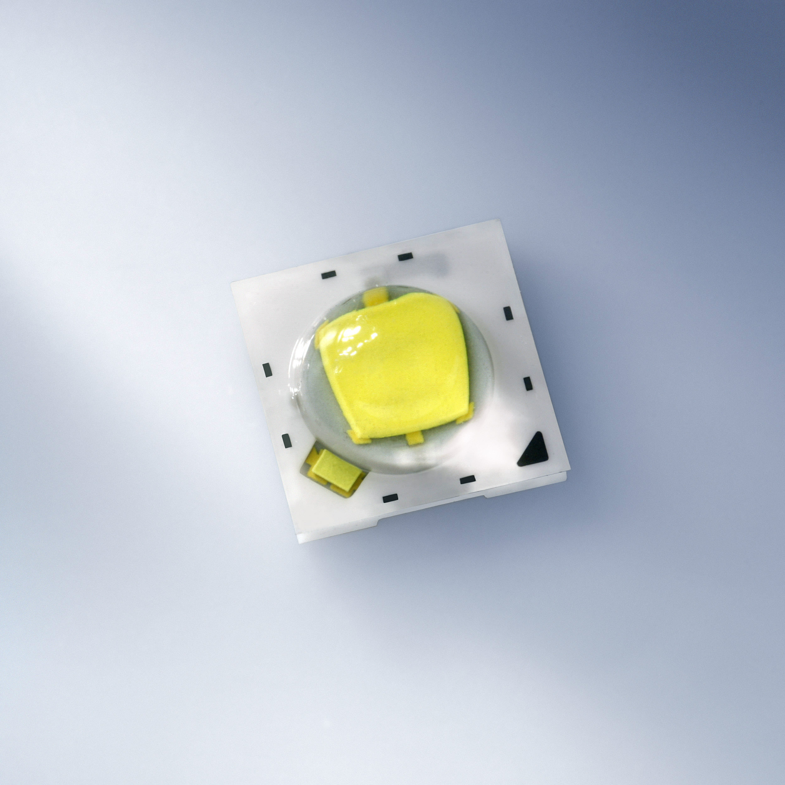 Nichia LED Series 119 NCSA119 80lm amber Emitter