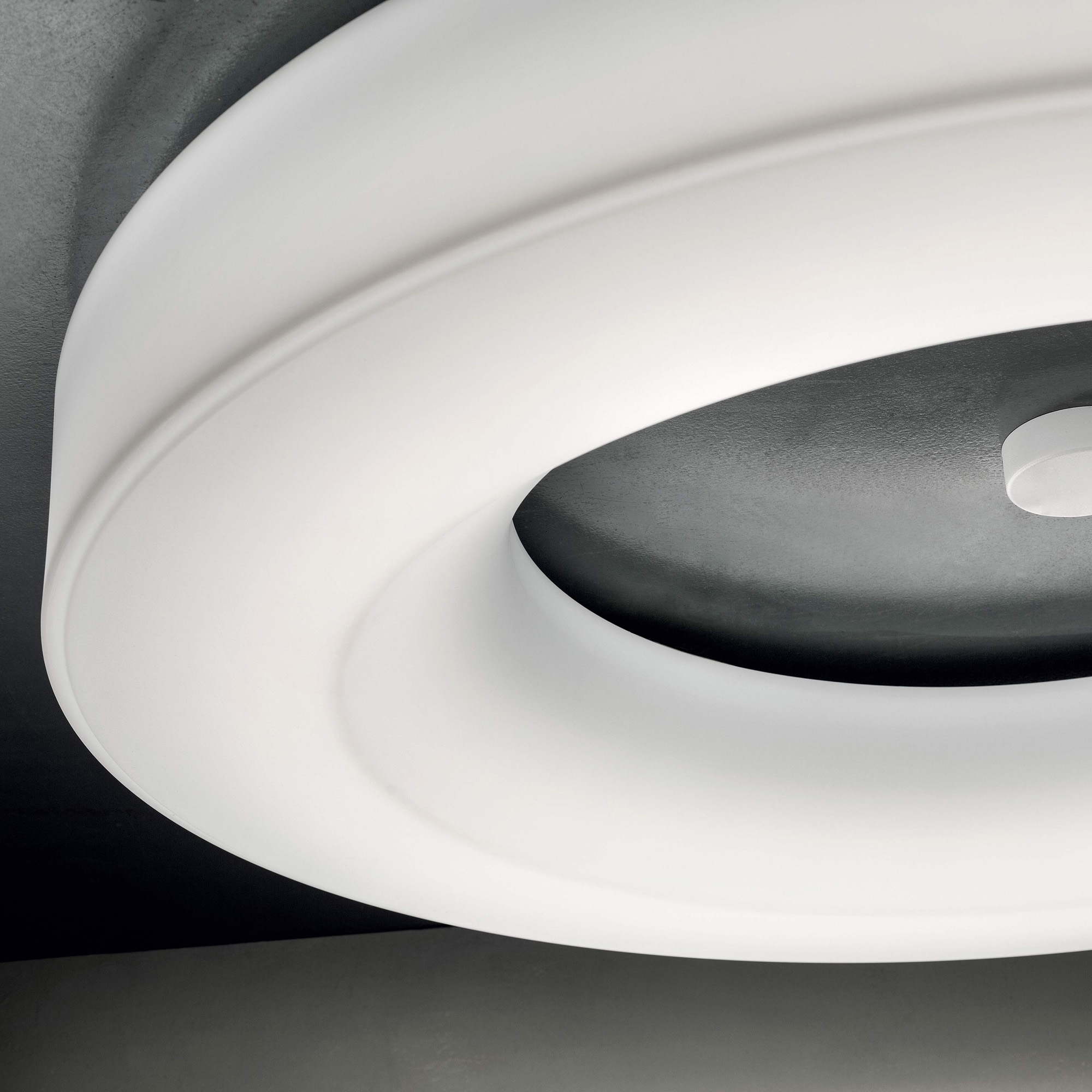 Linea LED Ceiling Light Saturn S 3000K 98W white 13961lm