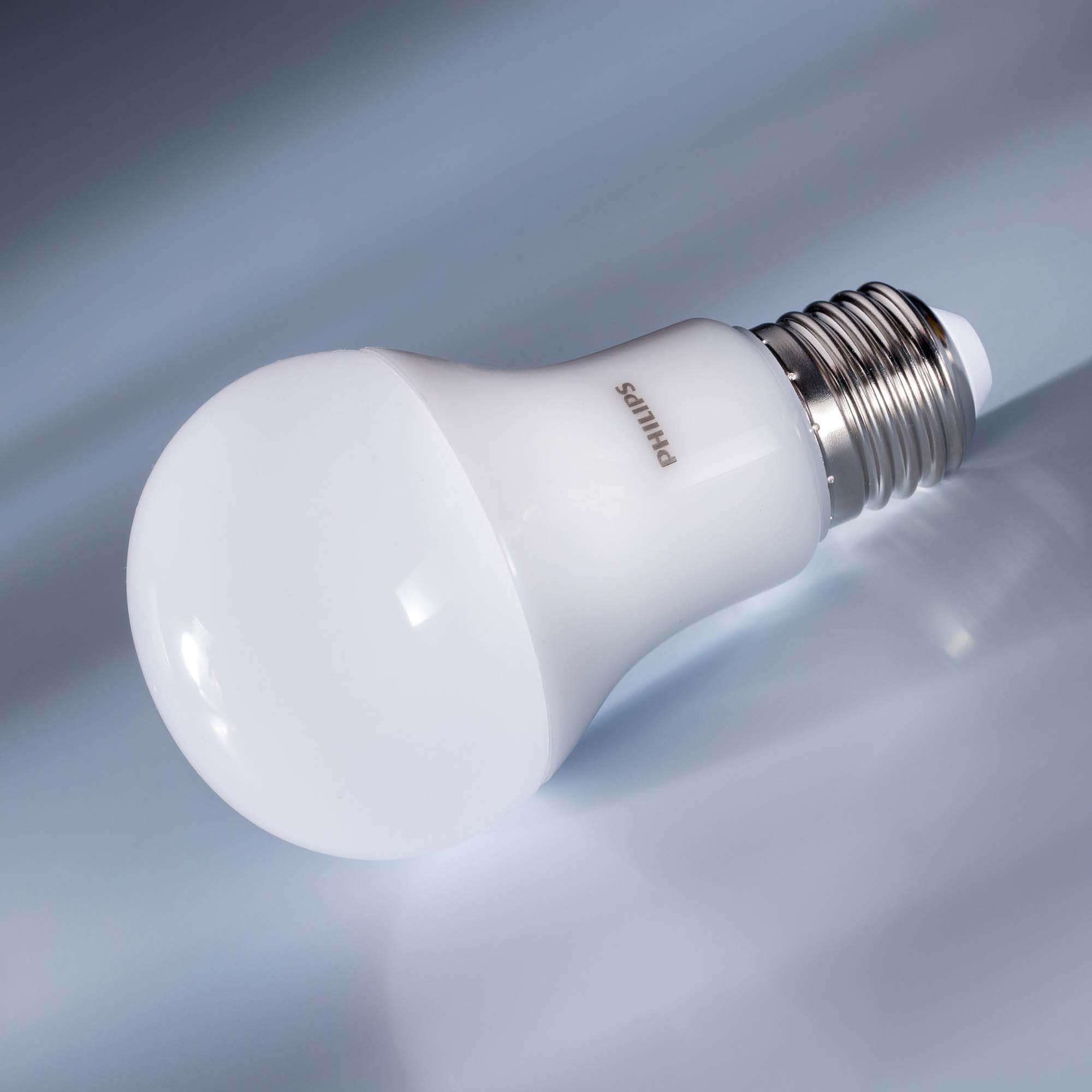 LED Bulb Philips CorePro LEDbulb 13-100W A60 E27 827 FR 2700K 1521lm
