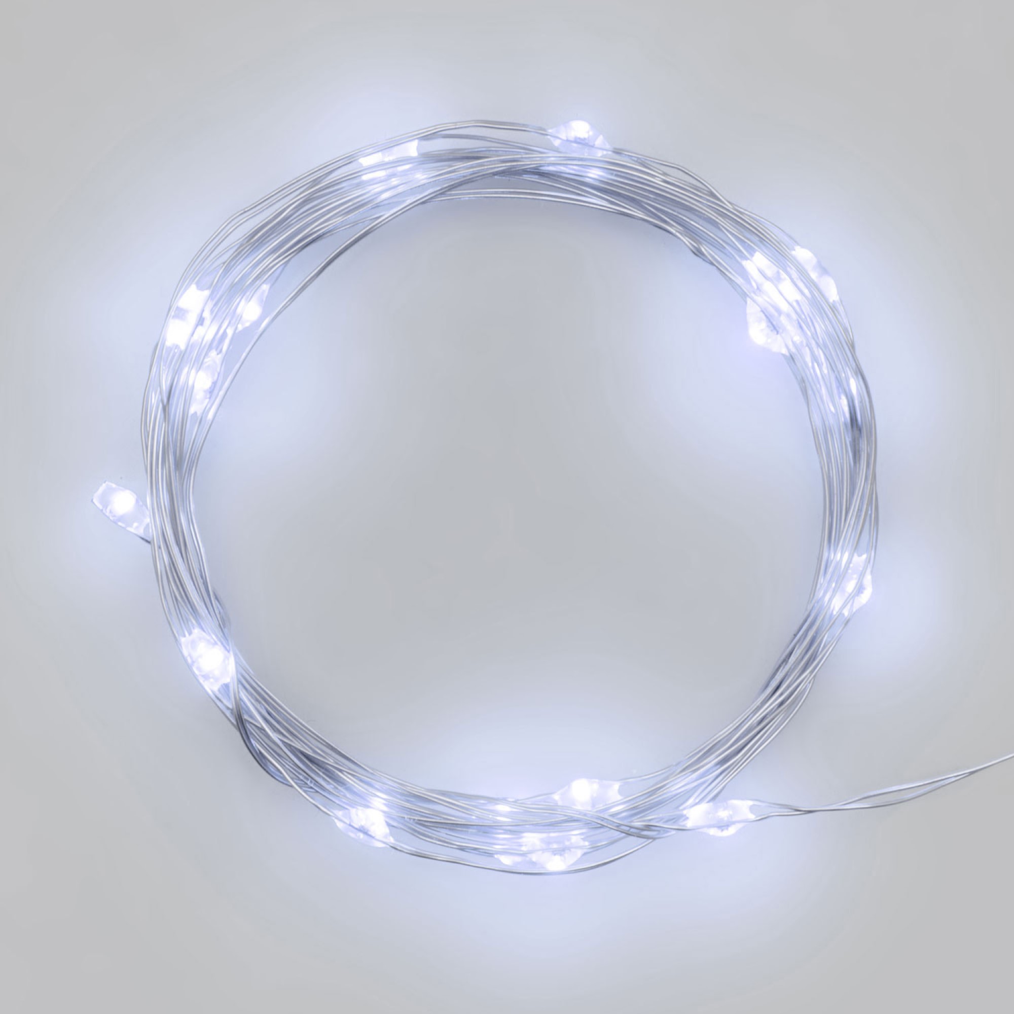 Lotti LED Micro String of Lights 120 cold white LEDs 12.9m battery-operated IP20