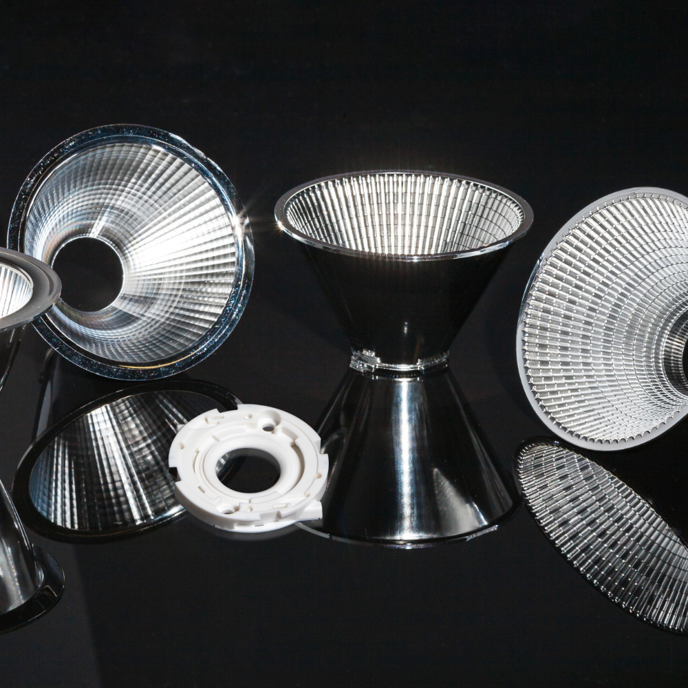 NICHIA COB Light-Engine, COB-B LEDs, LEDiL Optics, MechaTronix Heatsink (6000-8000lm, 2200-6500K, RA80-95)