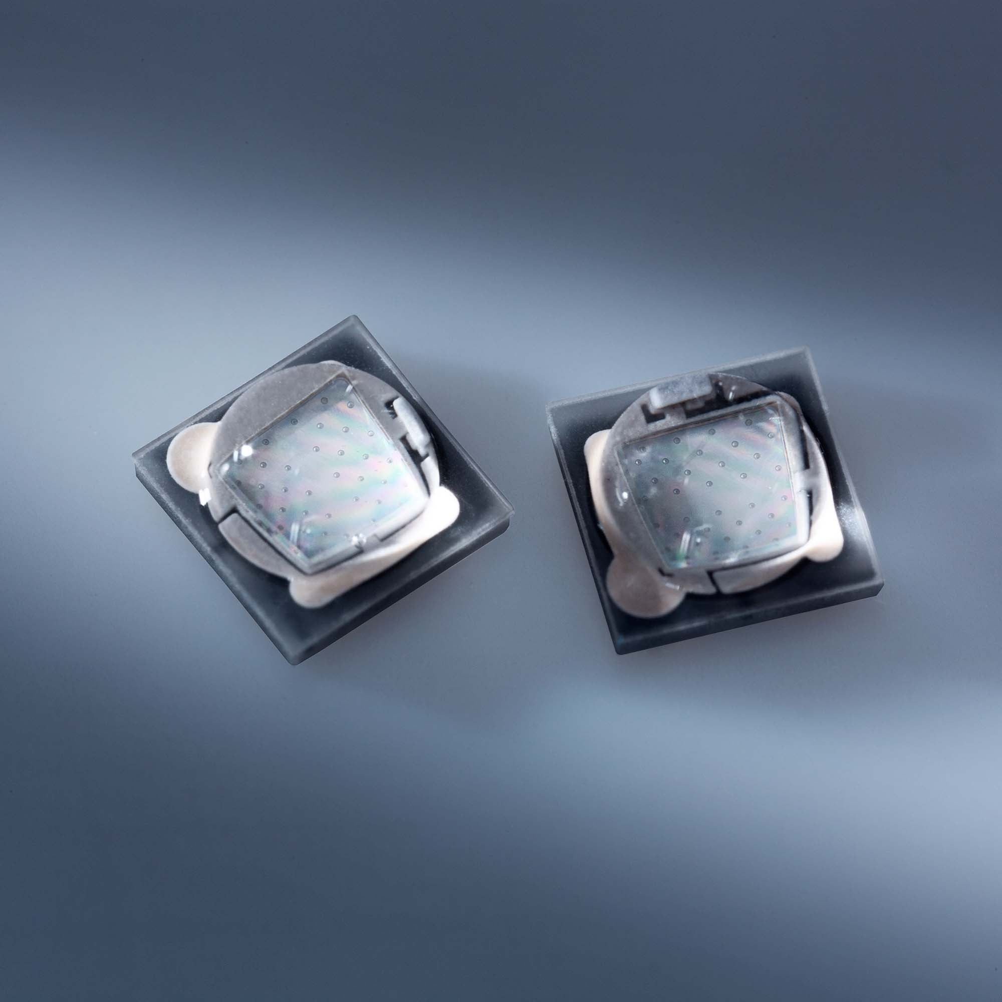 Nichia SMD LED UV NVSU119C 385nm 1340mW at 700mA 2.3W Emitter