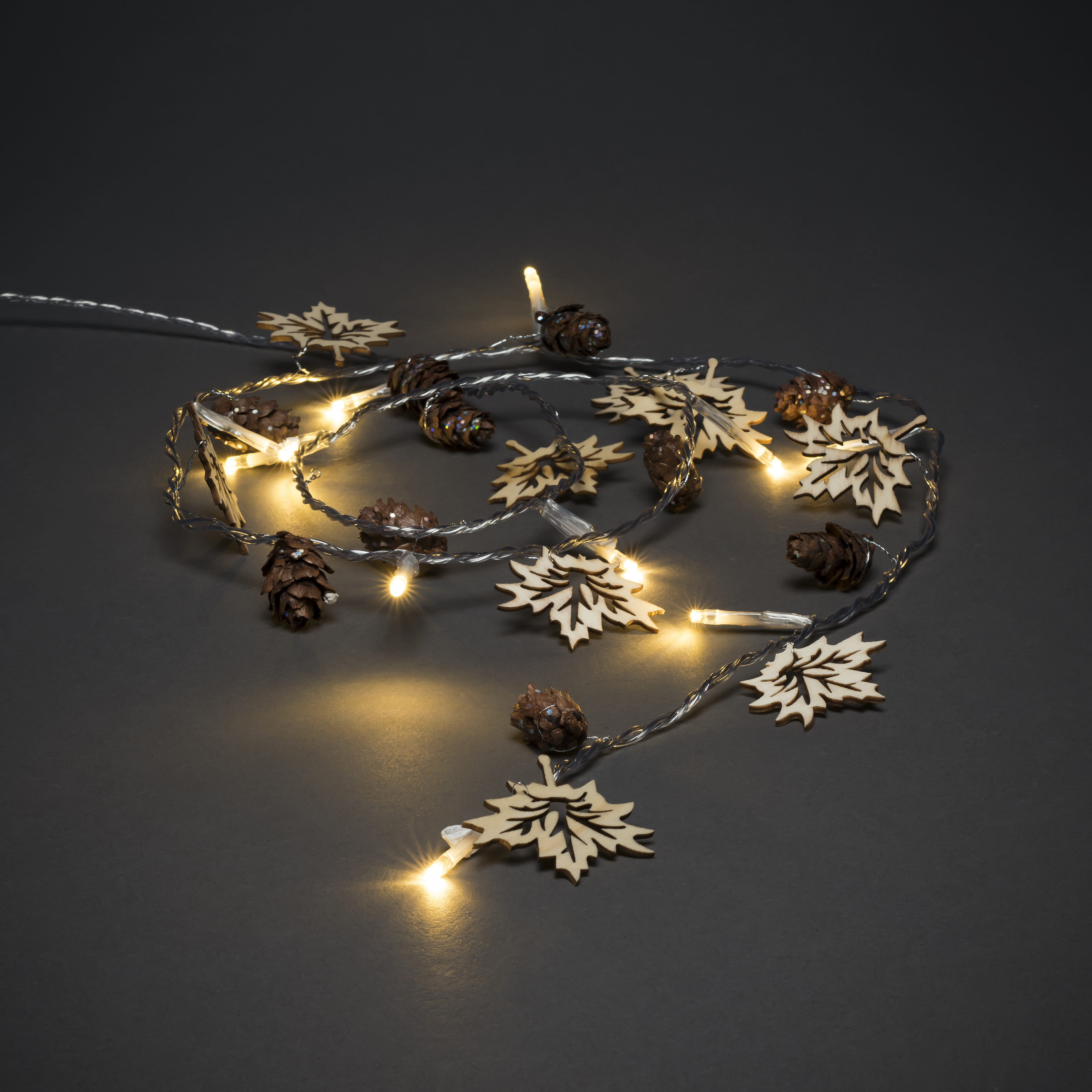 Konstsmide LED Decoration Light Chain Leaves and Cones, 10 warm white LEDs, 6h timer, wood, battery-operated
