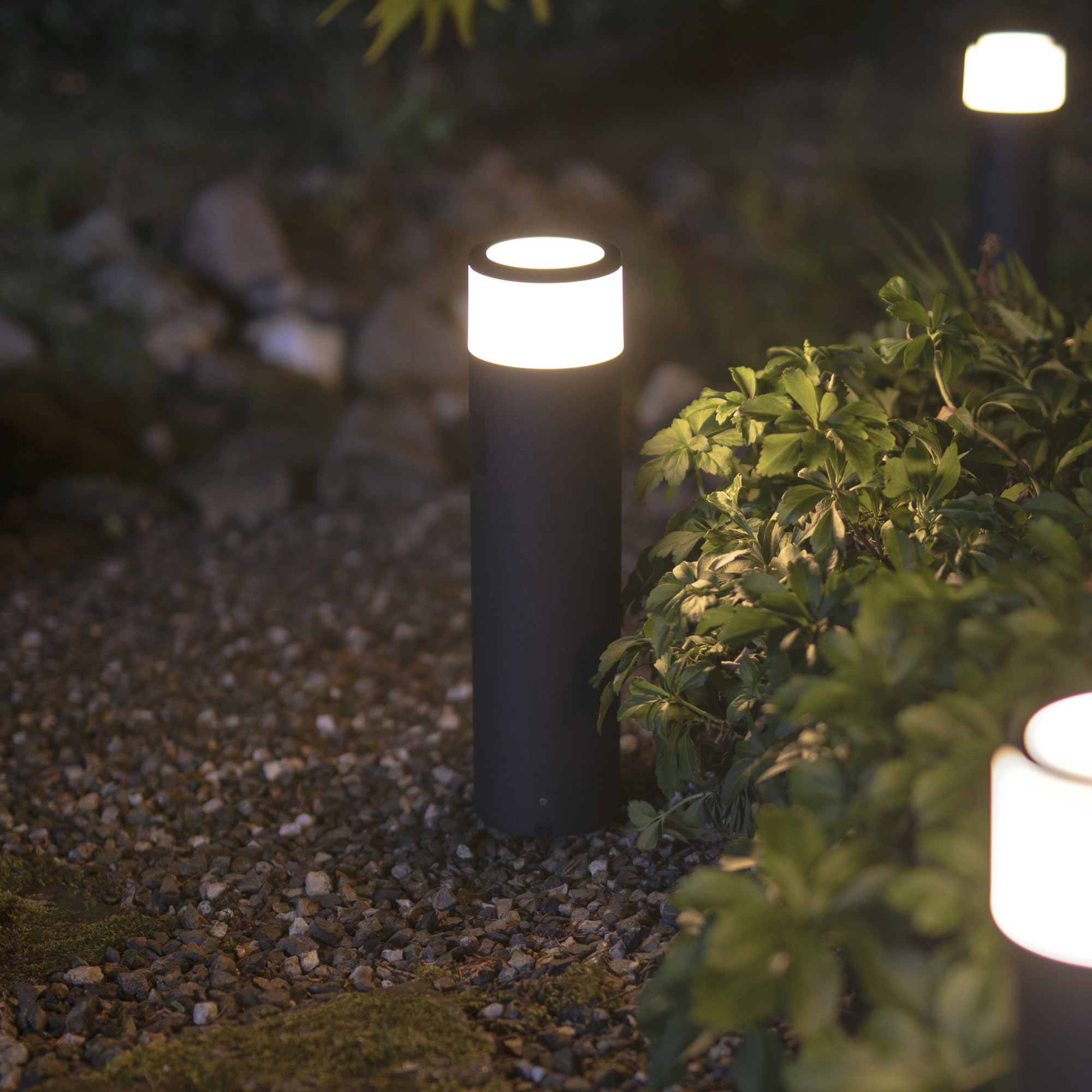 Philips Hue White and Color Ambiance Calla LED Pedestal light black Extension