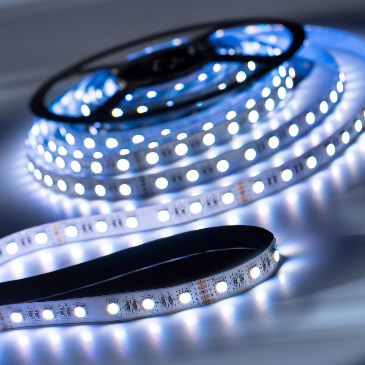 LumiFlex-RGBW-1080 ECO LED Strip RGB-White 4 in 1 CRI70+ 2700K 1500lm 24V 60 LEDs/m 5m reel