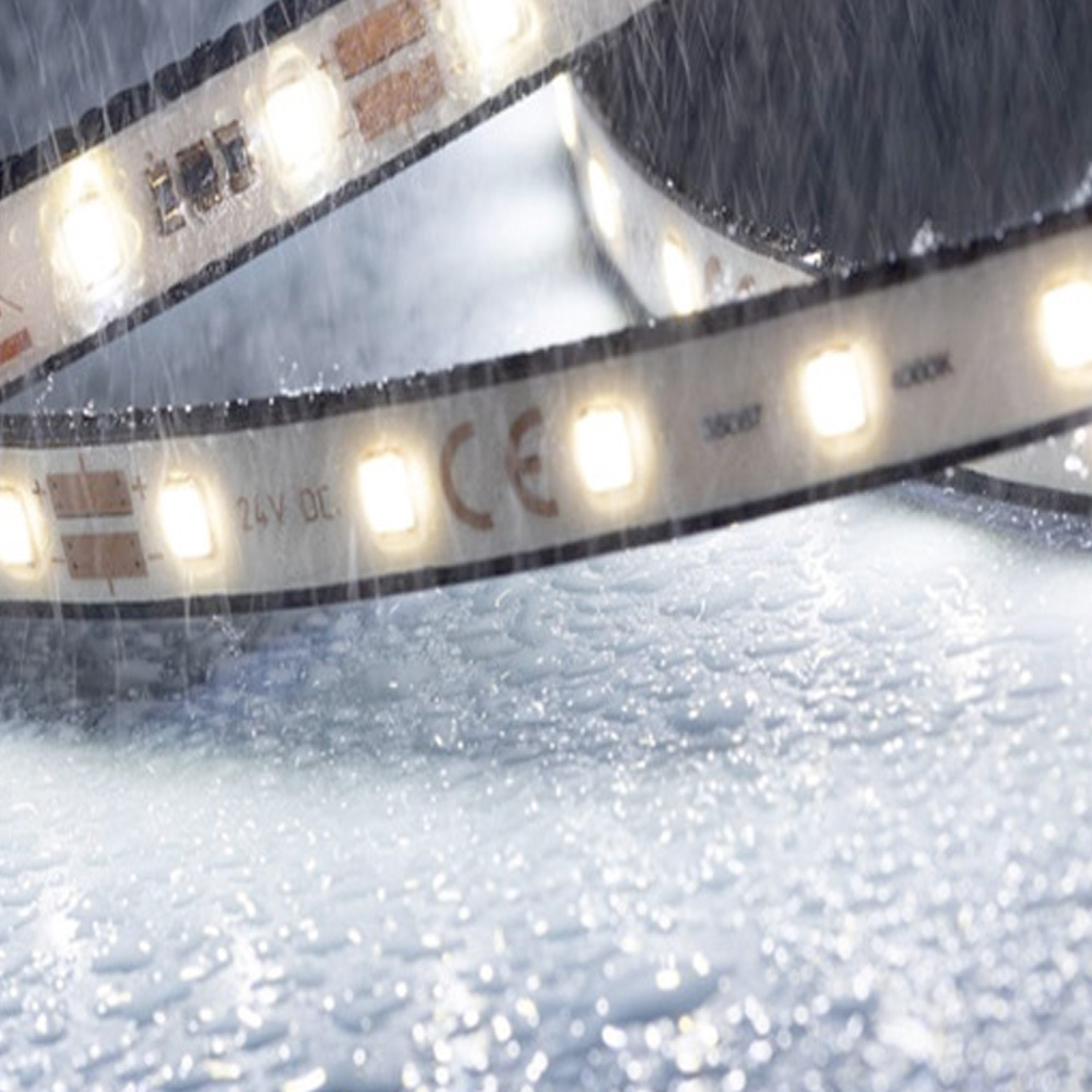 LumProtect IP67 LumiFlex1080 Seoul LED Strip warm white CRI80 2700K 4700lm 24V 140 LEDs/m 5m reel (840lm/m 7.2W/m)