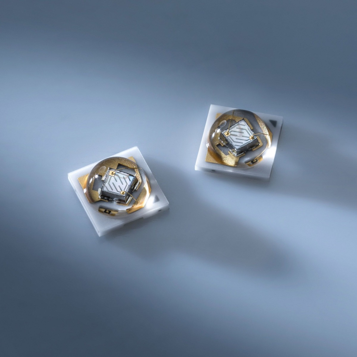 Nichia SMD LED UV NCSU276C 365nm 1050mW at 500mA 1.9W Emitter