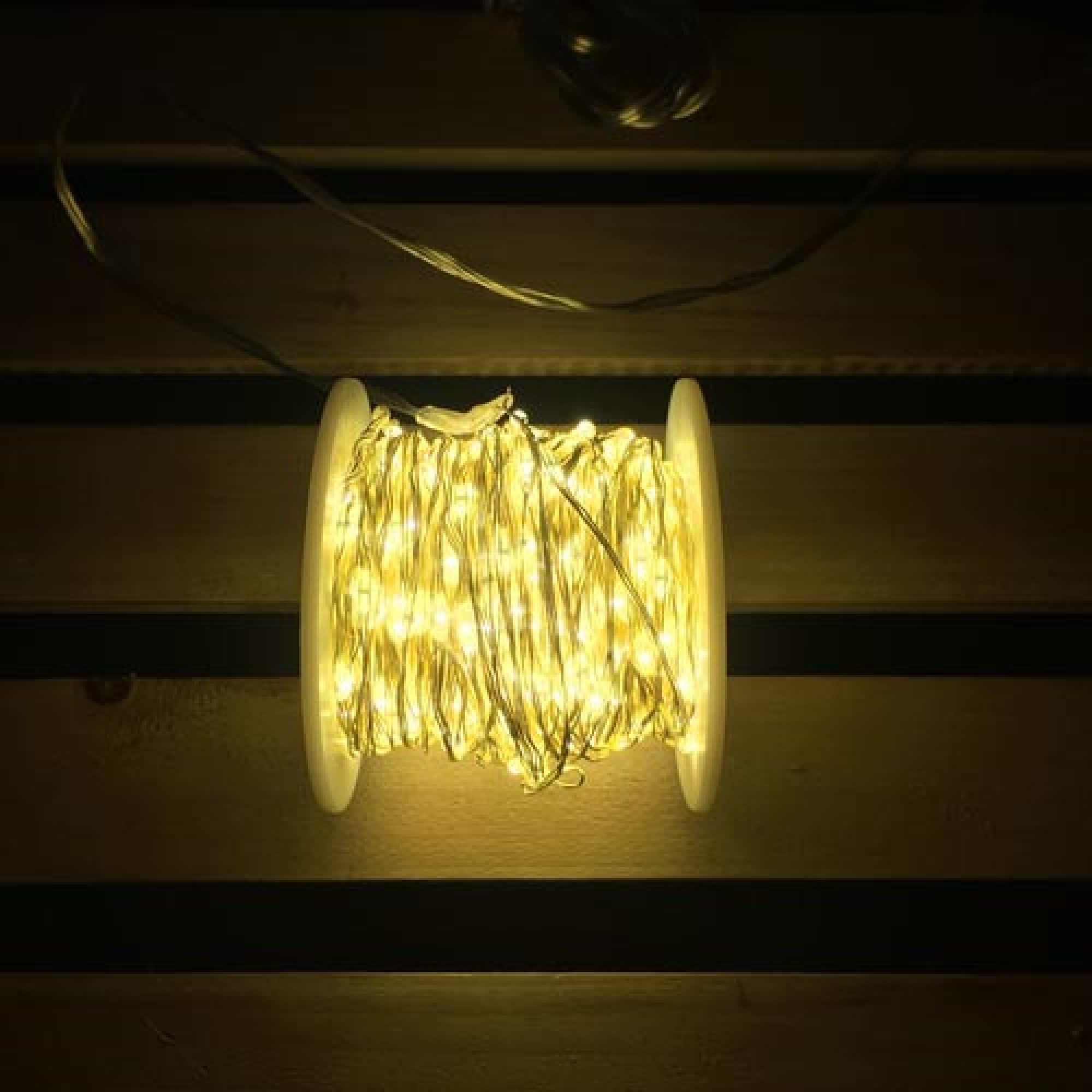 Lotti LED Micro String of Lights warm white 100 LEDs 15 Functions Timer battery-operated IP44